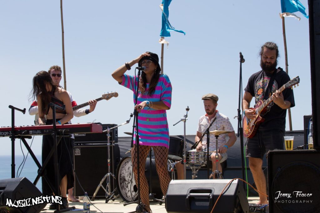Jessy & The Volunteers @ Summer Soul Festival, Okurukuru, Oakura 18/01/2020