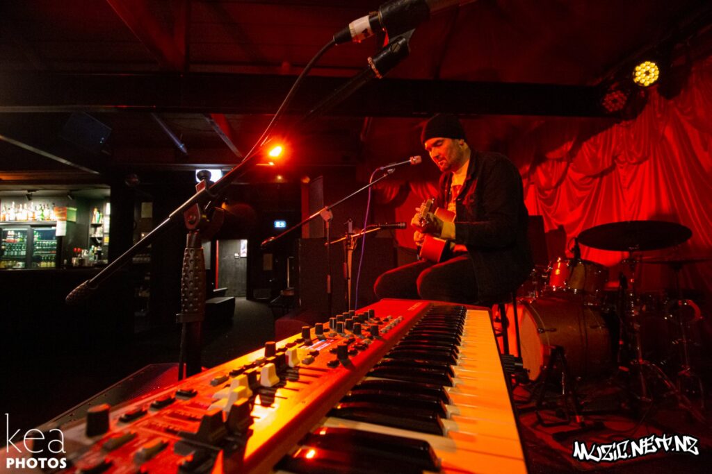 Julian Temple @ Dive, Dunedin 16/04/2021
