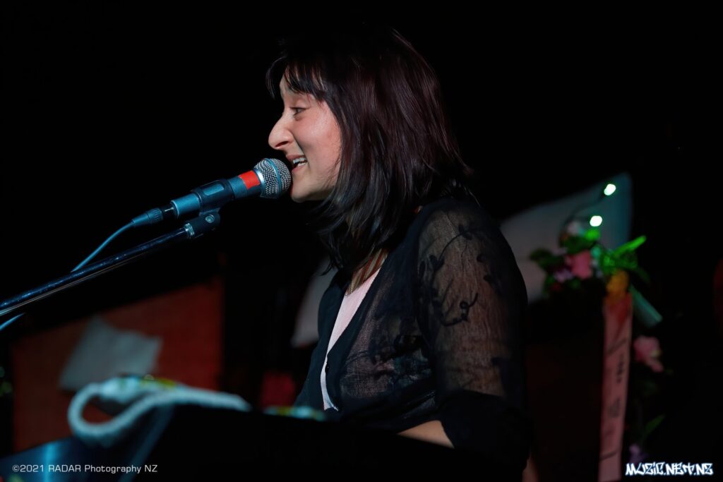 Julie Lamb @ Newtown Community Hall, Wellington 10/04/2021