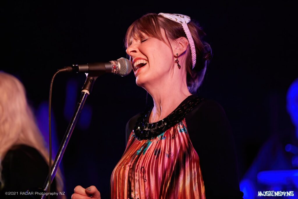 Julie Lamb @ Newtown Community Hall, Wellington 10/04/2021