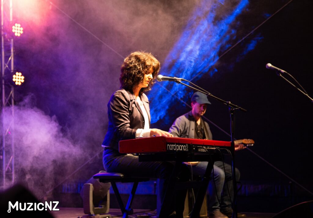 Juliet Mclean W/ Ben King @ Festival Of Lights, Pukekura Park, New Plymouth 27/12/2023