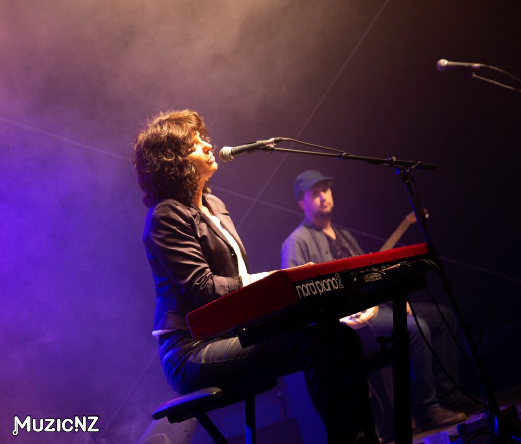 Juliet Mclean W/ Ben King @ Festival Of Lights, Pukekura Park, New Plymouth 27/12/2023