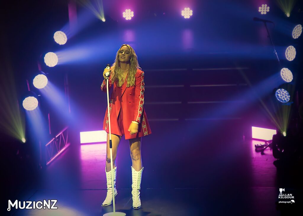 Kaylee Bell @ Baycourt Theatre, Tauranga 14/03/2024