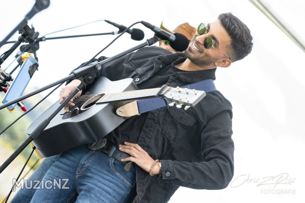 Keith Pereira And The Trail Benders @ Helensville River Reserve, Auckland 15/01/2023