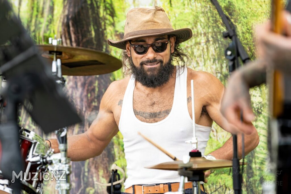 Keith Pereira And The Trail Benders @ Helensville River Reserve, Auckland 15/01/2023