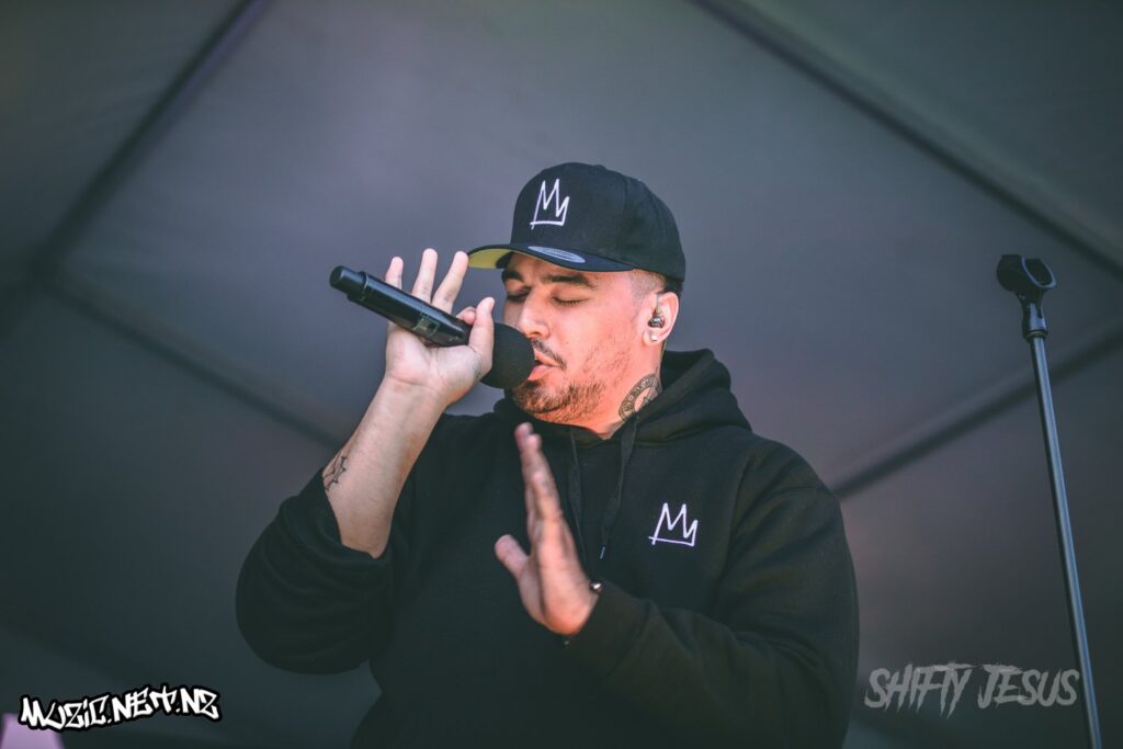 Kings @ Waihi Beach Hotel 5/01/2019