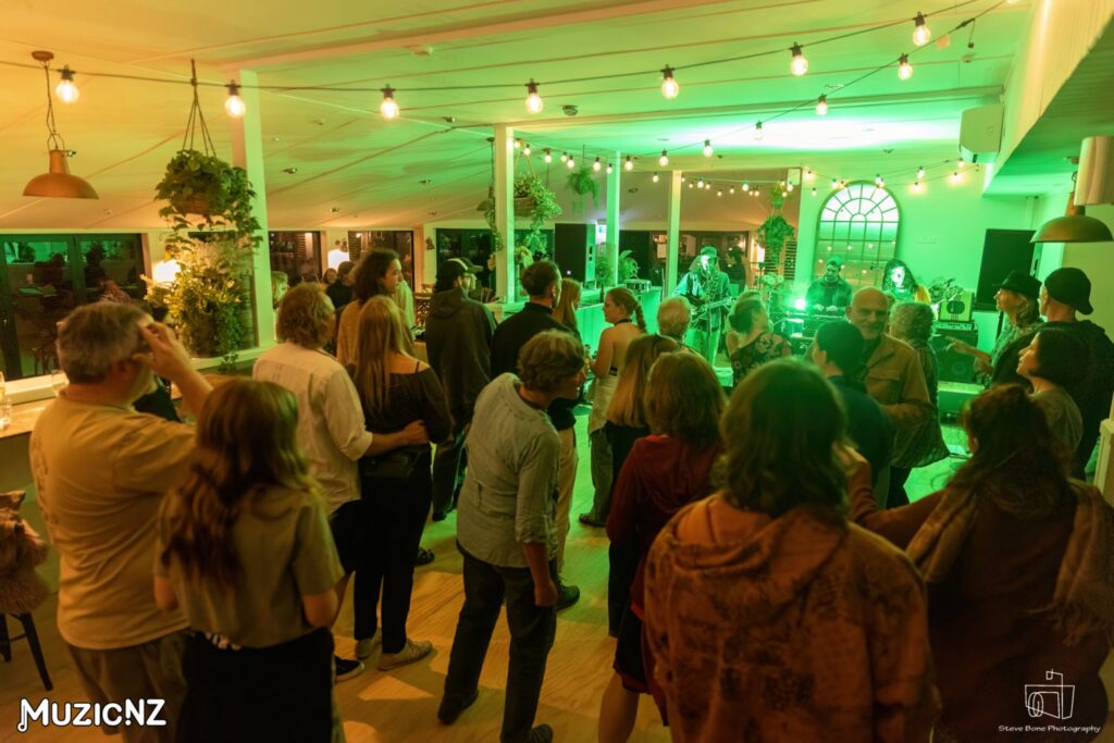 Krispy & The Pooch @ Ahipao, Waiheke 03/11/2023