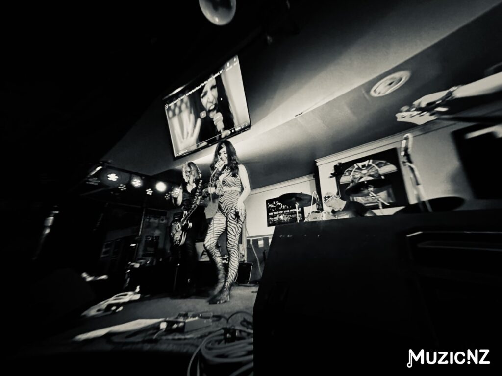 Labretta Suede And The Motel Six @ Harbour View Hotel, Raglan 03/01/2025
