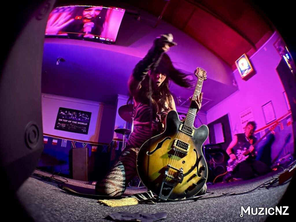 Labretta Suede And The Motel Six @ Harbour View Hotel, Raglan 03/01/2025