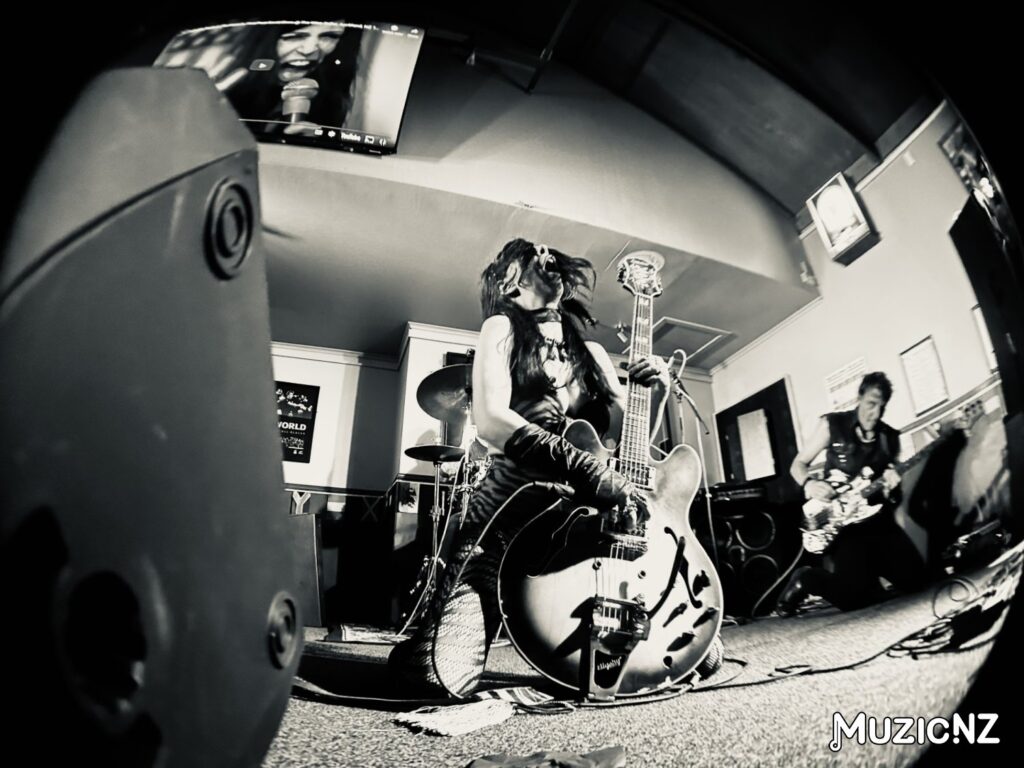 Labretta Suede And The Motel Six @ Harbour View Hotel, Raglan 03/01/2025