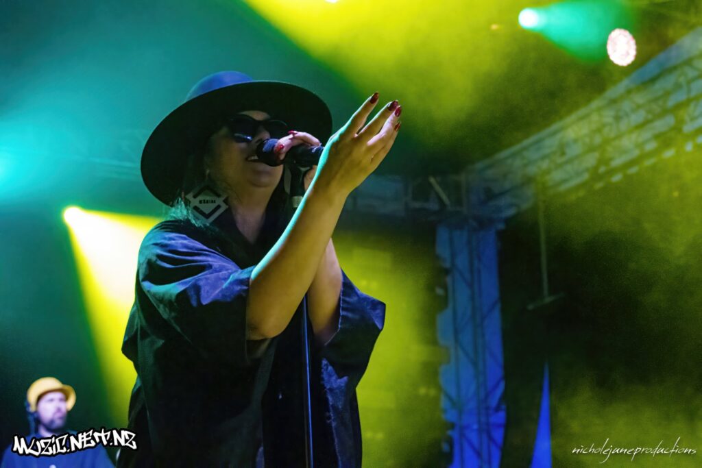 Ladi6 @ Downtown Shakedown, Wellington 05/12/2020