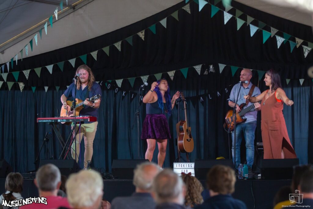 Looking For Alaska @ Auckland Folk Festival 2021, Kumeu Showgrounds, Auckland 29 31/01/2021