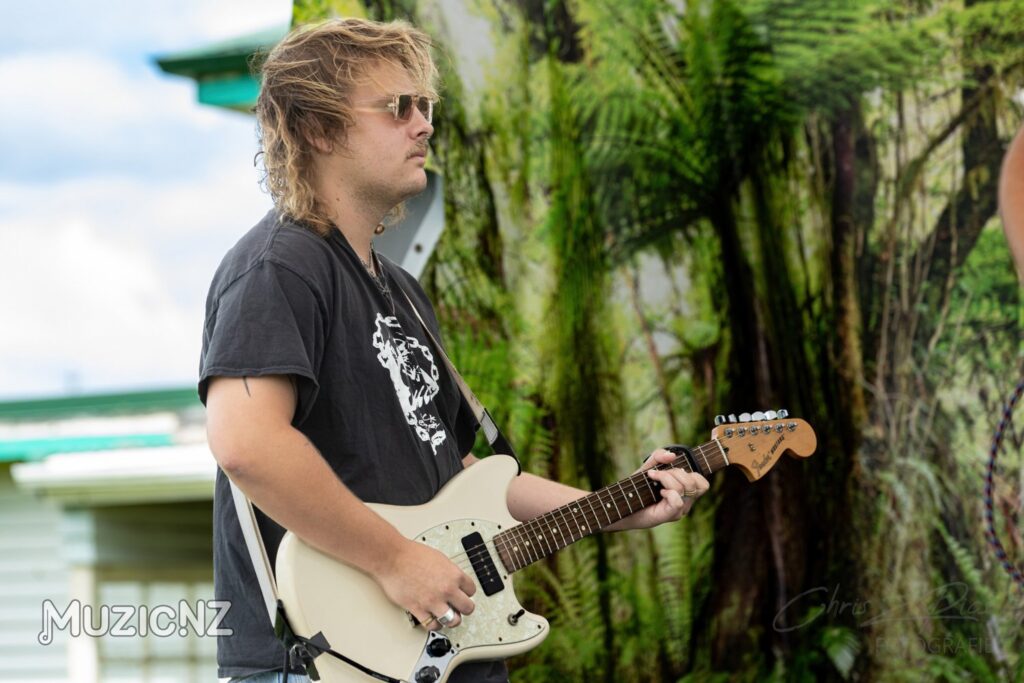 Louis Jarlov And The Lonesome @ Helensville River Reserve, Auckland 15/01/2023