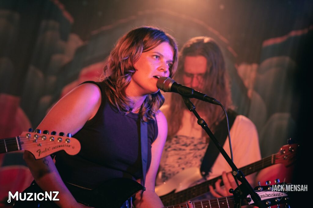 Louisa Nicklin @ Neck Of The Woods, Auckland 19/10/2023