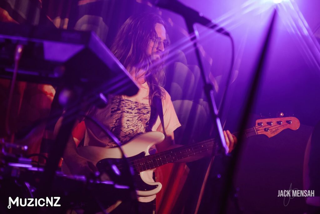 Louisa Nicklin @ Neck Of The Woods, Auckland 19/10/2023