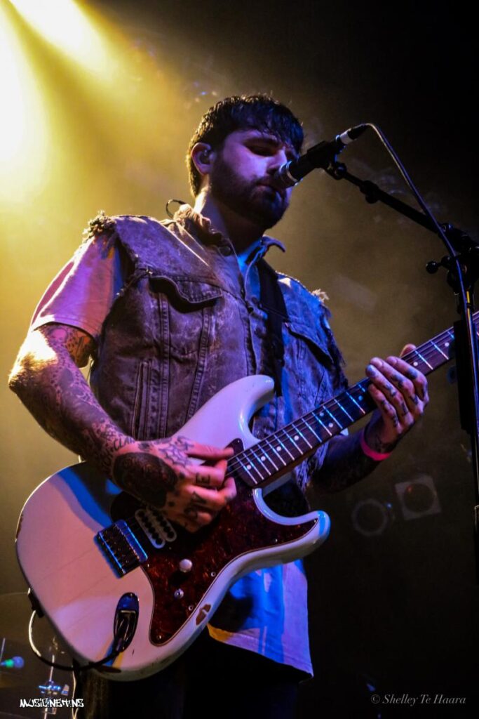 Lower Than Atlantis @ The Powerstation, Auckland 29/4/18