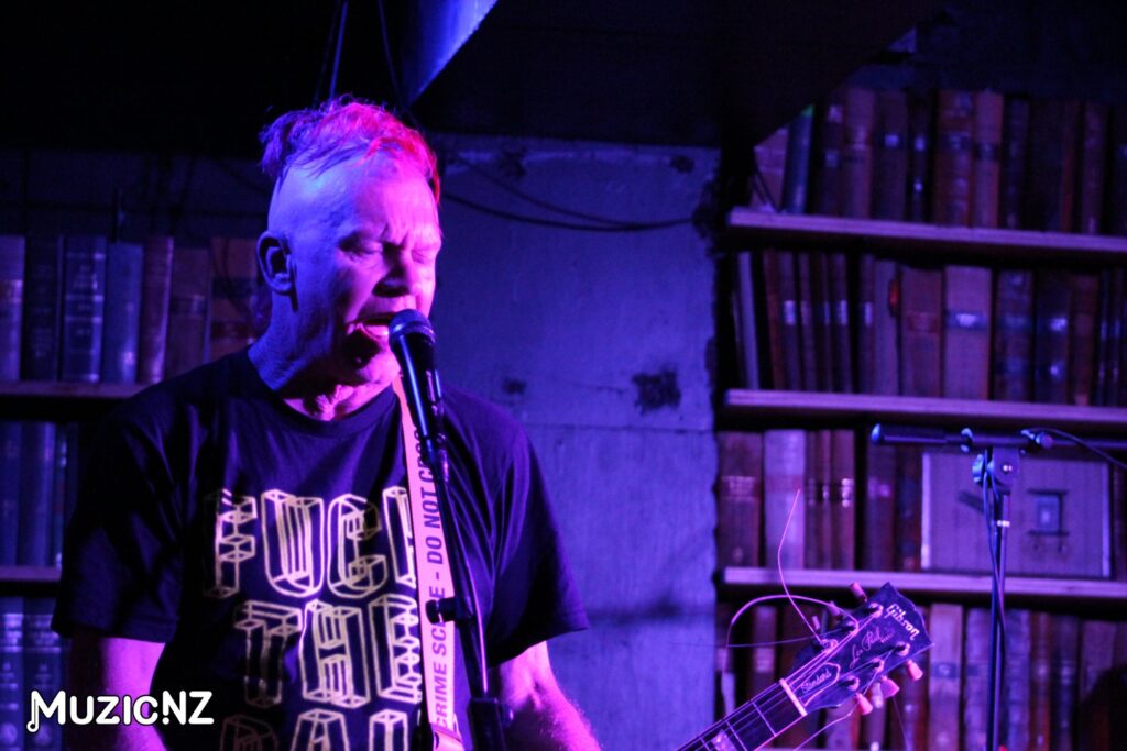 Lung @ Meow, Wellington 15/04/2023
