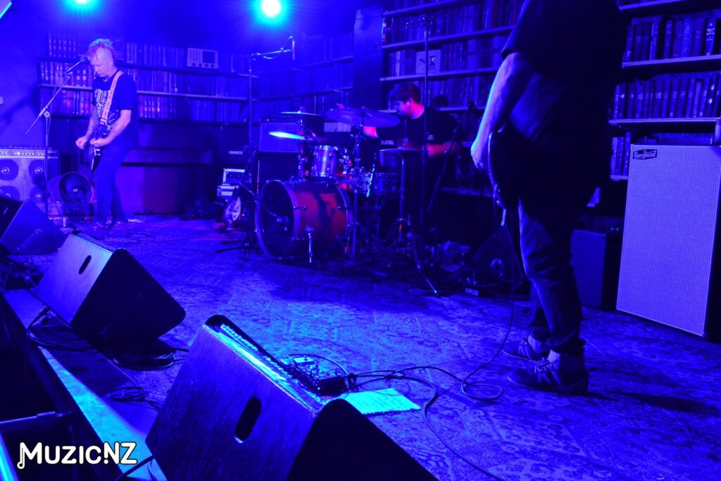 Lung @ Meow, Wellington 15/04/2023