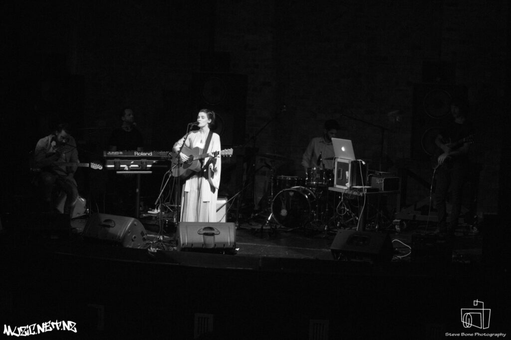 Lydia Cole @ The Vic, Devonport 10/03/2017