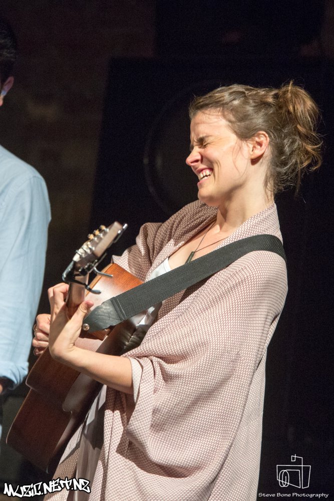 Lydia Cole @ The Vic, Devonport 10/03/2017
