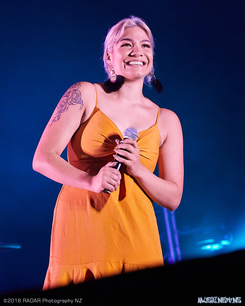 Maisey Rika (feat Sianne) @ Te Rauparaha Arena, Wellington 02/11/2018