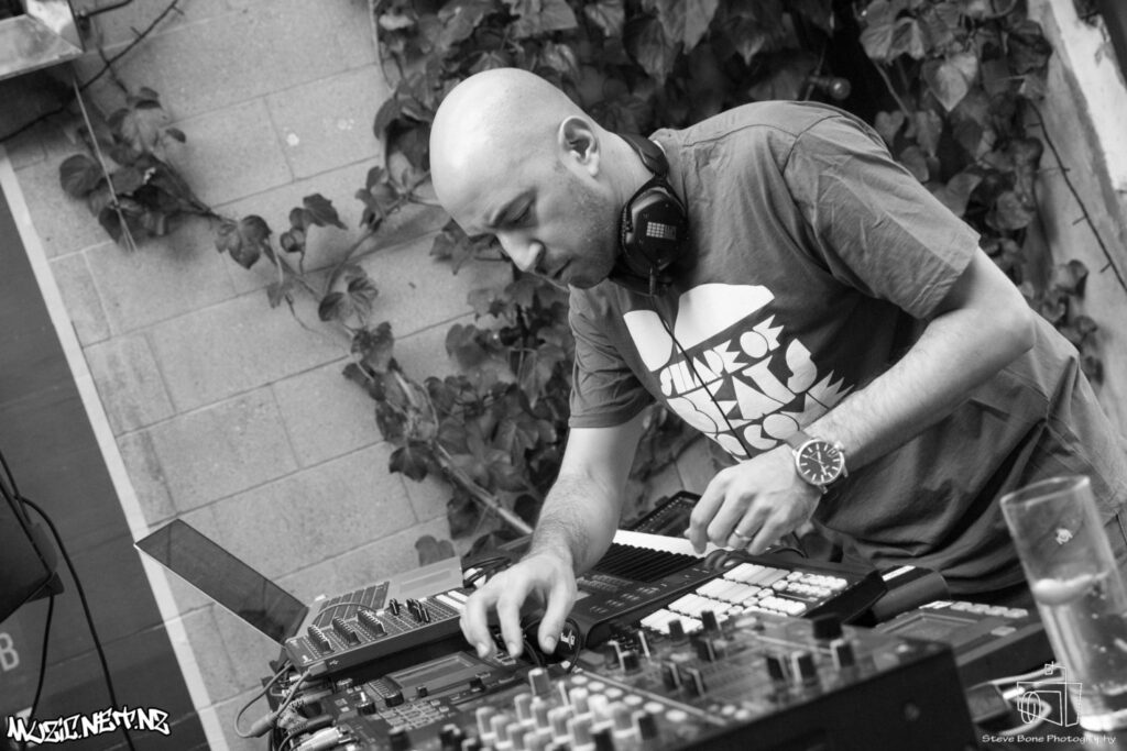 Mark De Clive Lowe @ Ponsonby Social Club, Auckland 12/02/2017