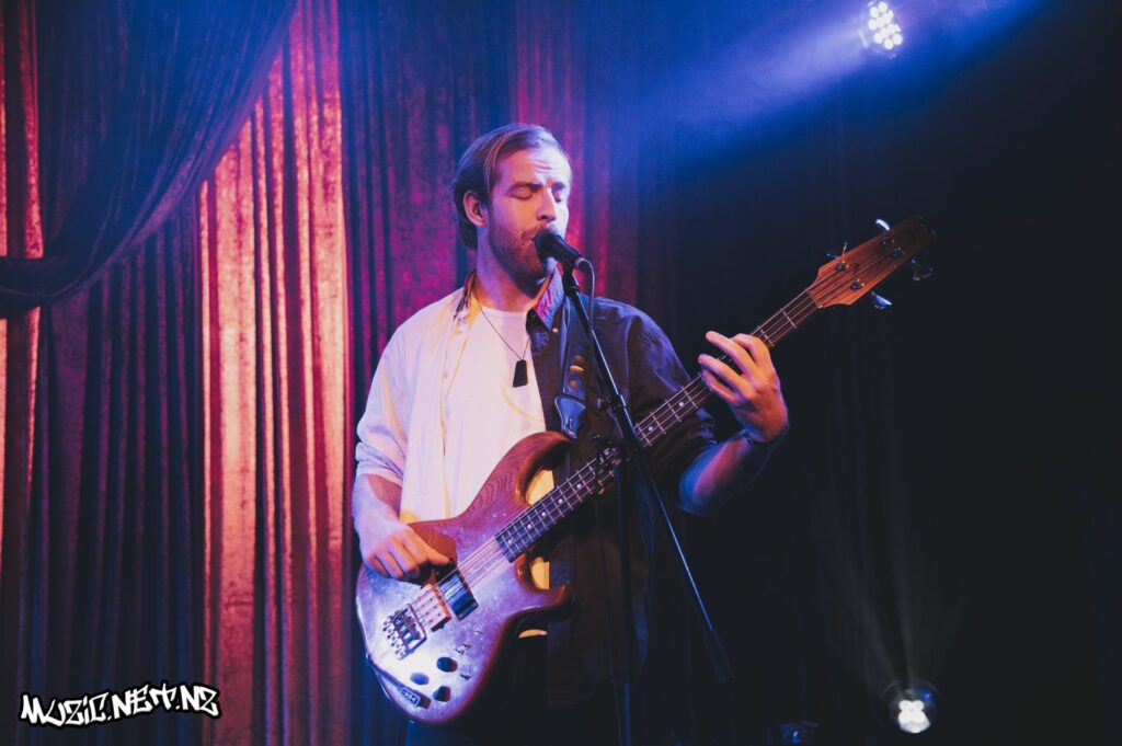 Max Earnshaw @ The Wintergarden, Auckland 14/05/2022