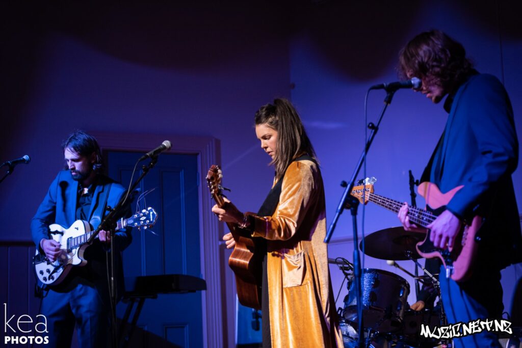 Mel Parsons @ Port Chalmers Town Hall, Dunedin 26/11/2022