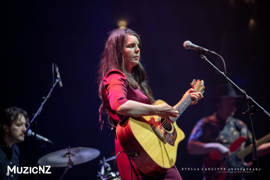 Mel Parsons @ Tsb Arena, Wellington 09/11/2024