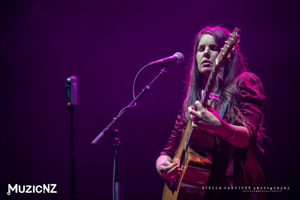 Mel Parsons @ Tsb Arena, Wellington 09/11/2024