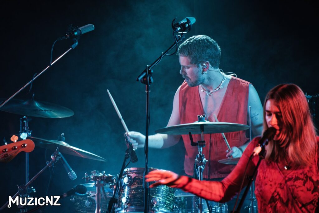 Mermaidens @ The Hollywood Avondale, Auckland 08/12/23