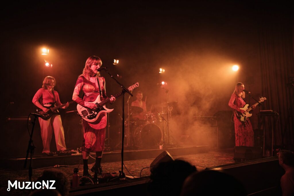 Mermaidens @ The Hollywood Avondale, Auckland 08/12/23