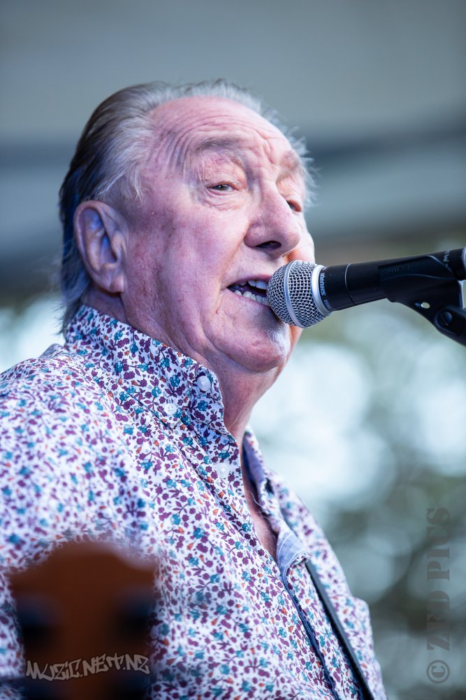 Midge Marsden @ Music In Parks, Blockhouse Bay Beach, Auckland 15/02/2019