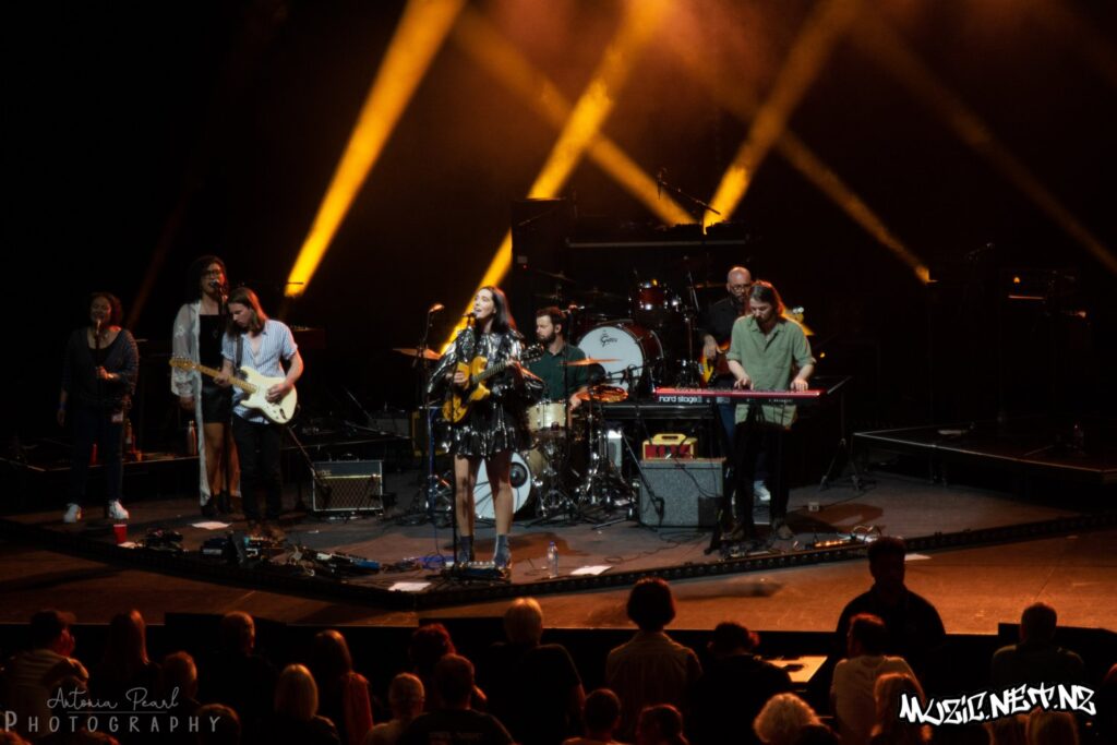 Milly Tabak & The Miltones @ Spark Arena, Auckland 01/11/2020