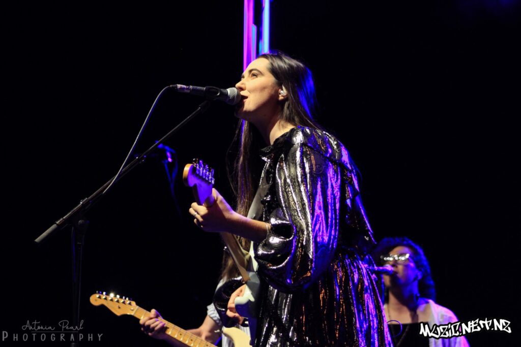 Milly Tabak & The Miltones @ Spark Arena, Auckland 01/11/2020