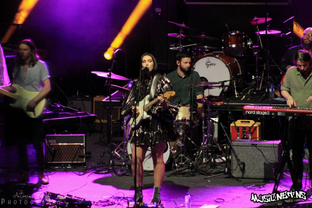 Milly Tabak & The Miltones @ Spark Arena, Auckland 01/11/2020