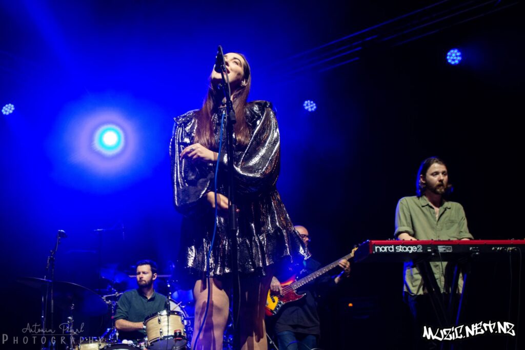 Milly Tabak & The Miltones @ Spark Arena, Auckland 01/11/2020