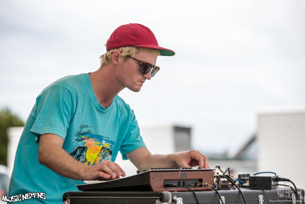 Miloux @ Harbourview People's Park, Te Atatu, Akld 17/02/2018