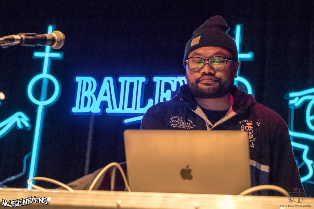 Miloux (& Haz) @ Galatos, Akld 12/07/2019