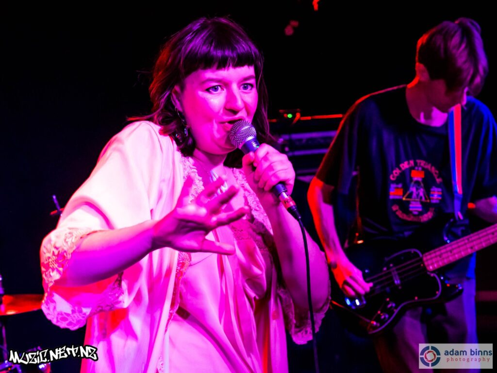 Milpool @ Captain Cook Hotel, Dunedin 06/04/19