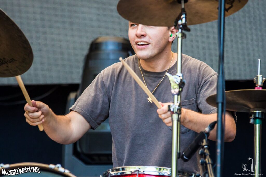 Miss June @ St Jerome's Laneway, Akld 28/01/2019