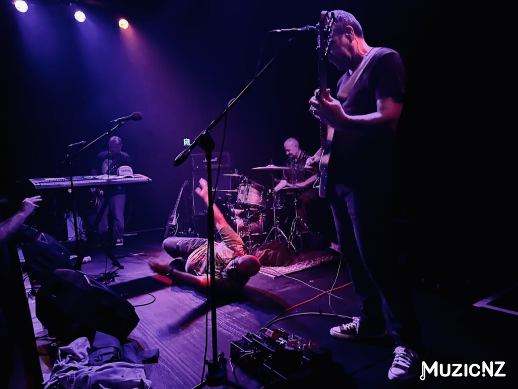 Mobile Stud Unit @ The Meteor, Hamilton 02/11/2024