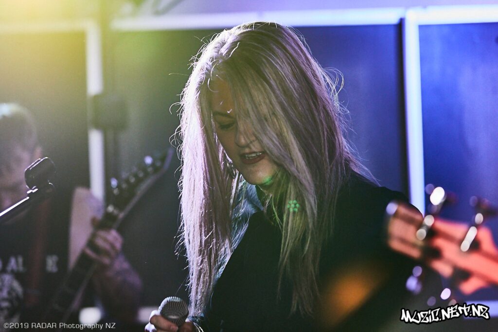 Mojo Alice @ The Bellevue, Lower Hutt 23/11/2019