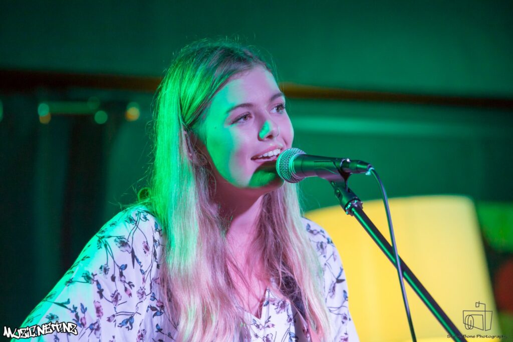 Mouse @ Nivara Lounge, Hamilton 27/05/2017