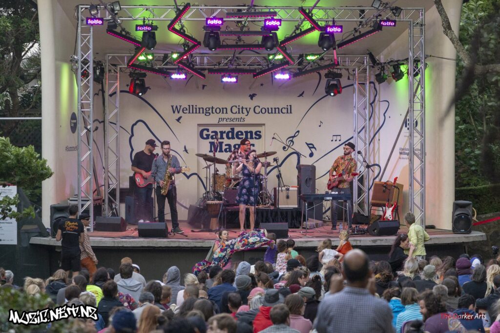 Mundi @ Botanical Gardens, Wellington 9/01/2019