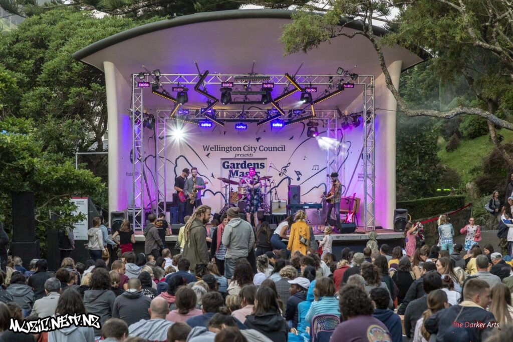 Mundi @ Botanical Gardens, Wellington 9/01/2019