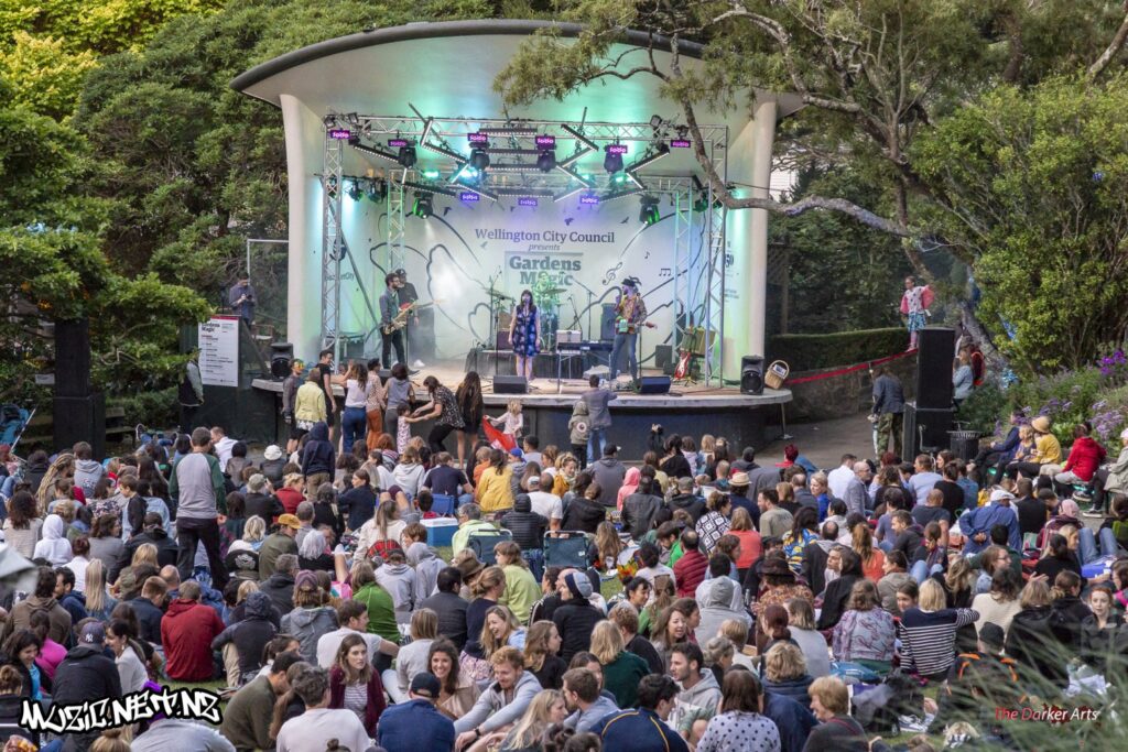 Mundi @ Botanical Gardens, Wellington 9/01/2019