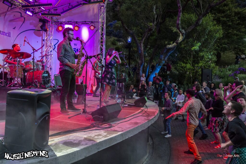 Mundi @ Botanical Gardens, Wellington 9/01/2019
