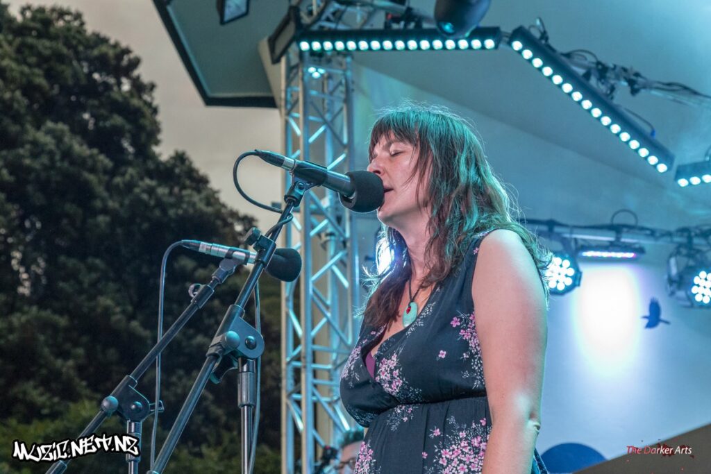 Mundi @ Botanical Gardens, Wellington 9/01/2019