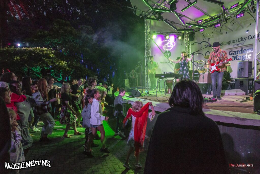 Mundi @ Botanical Gardens, Wellington 9/01/2019
